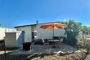 5619 Bayshore Rd, Palmetto, FL 34221 - Photo 10