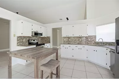 14305 Tennyson Dr, Hudson, FL 34667 - Photo 18