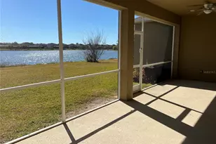 5753 Hydrangea Cir, Sarasota, FL 34238 - Photo 2