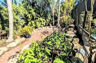 124 Turquoise Ln, Osprey, FL 34229 - Photo 1