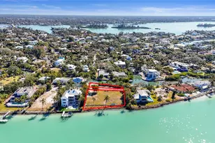 3550 Bayou Louise Ln, Sarasota, FL 34242 - Photo 10