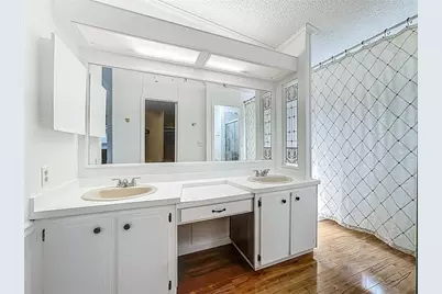 8430 Imperial Lake Circle, Palmetto, FL 34221 - Photo 20