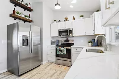 2116 30th Avenue E, Bradenton, FL 34208 - Photo 14