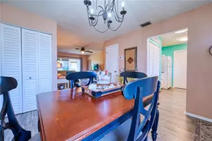 3802 41st St Ct W, Bradenton, FL 34205 - Photo 4