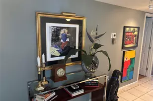 3917 Glen Oaks Dr E, Sarasota, FL 34232 - Photo 2