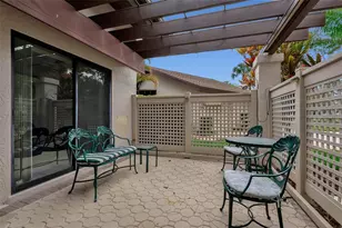 3107 Windrush Bourne, Sarasota, FL 34235 - Photo 8