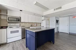 2901 26th St W, Bradenton, FL 34205 - Photo 38