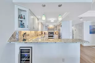 1212 Benjamin Franklin Dr, Sarasota, FL 34236 - Photo 10