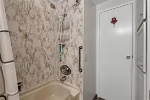 5619 Bayshore Rd, Palmetto, FL 34221 - Photo 26