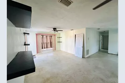 21474 Glendale Avenue, Port Charlotte, FL 33952 - Photo 4