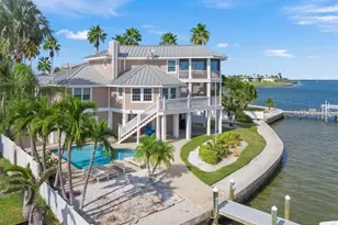 527 56th St, Holmes Beach, FL 34217 - Photo 48