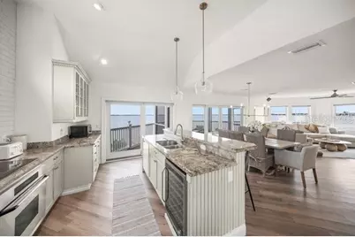 527 56th Street, Holmes Beach, FL 34217 - Photo 16