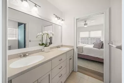 527 56th Street, Holmes Beach, FL 34217 - Photo 38