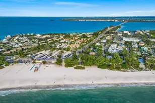 527 56th St, Holmes Beach, FL 34217 - Photo 52