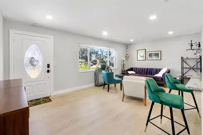 11245 69th Avenue, Seminole, FL 33772 - Photo 8