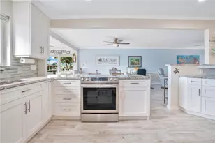 9519 Azure Cove, Bradenton, FL 34210 - Photo 18