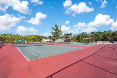 9519 Azure Cove, Bradenton, FL 34210 - Photo 52