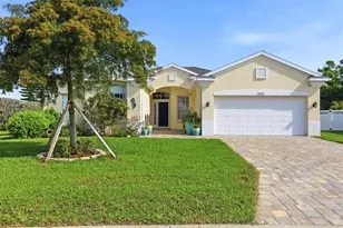 4415 50th Dr W, Bradenton, FL 34210 - Photo 2