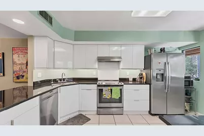 4957 Cross Creek Road #4957, Sarasota, FL 34231 - Photo 10