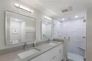 2120 Harbourside Dr, Longboat Key, FL 34228 - Photo 34