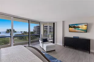 2120 Harbourside Dr, Longboat Key, FL 34228 - Photo 26