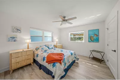 8560 Heron Lagoon Circle, Sarasota, FL 34242 - Photo 22