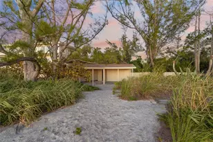 8560 Heron Lagoon Cir, Sarasota, FL 34242 - Photo 70