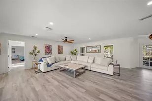 8560 Heron Lagoon Cir, Sarasota, FL 34242 - Photo 16