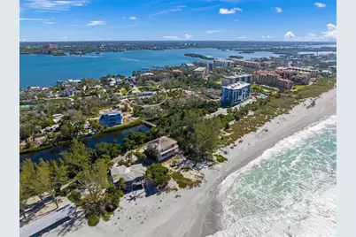 8560 Heron Lagoon Circle, Sarasota, FL 34242 - Photo 52