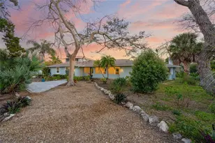 8560 Heron Lagoon Cir, Sarasota, FL 34242 - Photo 56