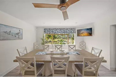 8560 Heron Lagoon Circle, Sarasota, FL 34242 - Photo 10