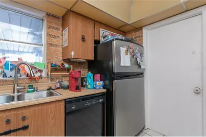 2710 38th Street W, Bradenton, FL 34205 - Photo 24