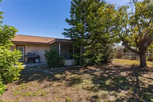 2710 38th St W, Bradenton, FL 34205 - Photo 28