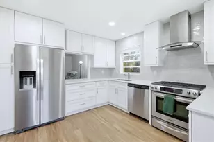 4819 Village Gardens Dr, Sarasota, FL 34234 - Photo 12