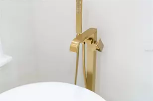 1221 N Palm Ave, Sarasota, FL 34236 - Photo 38