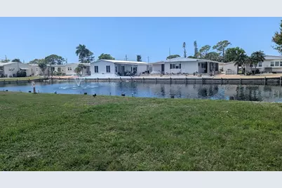 4811 3rd Street W, Bradenton, FL 34207 - Photo 2