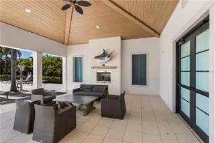 19393 Cruise Dr, Venice, FL 34292 - Photo 18