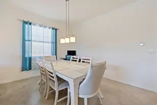 19393 Cruise Dr, Venice, FL 34292 - Photo 12