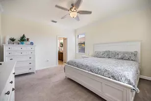19393 Cruise Dr, Venice, FL 34292 - Photo 16