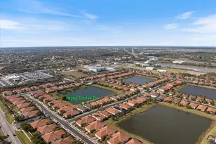 19393 Cruise Dr, Venice, FL 34292 - Photo 10