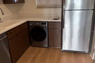 301 S Gulfstream Ave, Sarasota, FL 34236 - Photo 4