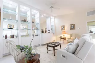 8876 Estepona Ct, Sarasota, FL 34238 - Photo 14