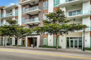 635 S Orange Ave, Sarasota, FL 34236 - Photo 1