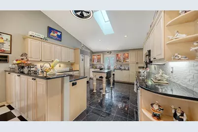 7421 Weeping Willow Boulevard, Sarasota, FL 34241 - Photo 22