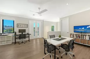 575 S Spoonbill Dr, Sarasota, FL 34236 - Photo 38