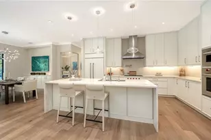 575 S Spoonbill Dr, Sarasota, FL 34236 - Photo 20