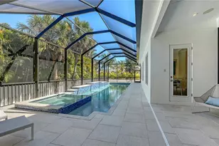 575 S Spoonbill Dr, Sarasota, FL 34236 - Photo 12