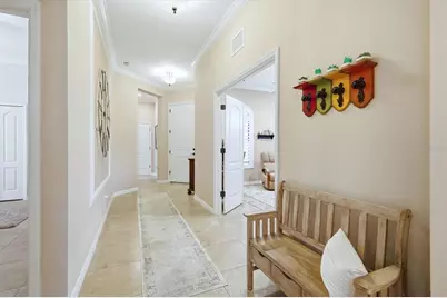 7123 Westhill Court, Lakewood Ranch, FL 34202 - Photo 10