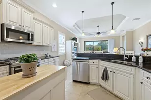 7123 Westhill Ct, Lakewood Ranch, FL 34202 - Photo 30