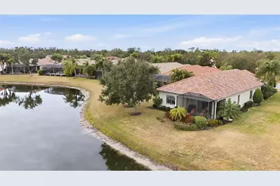 7123 Westhill Court, Lakewood Ranch, FL 34202 - Photo 44